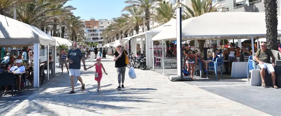 Marché de Rochelongue à Cap d Agde (34)