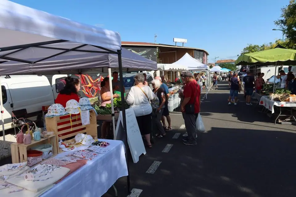 Marché du Centre à Lignan-sur-Orb (34)