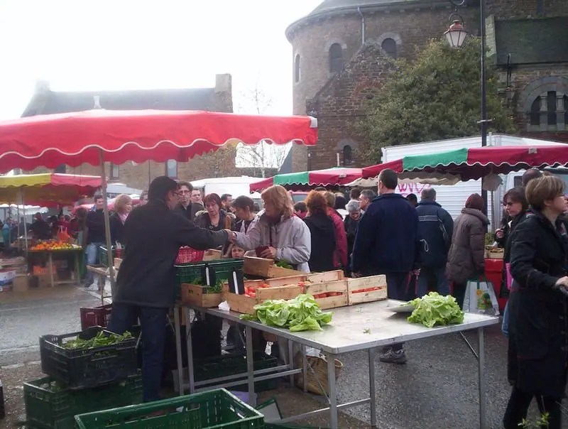 Marché du Centre à Corps-Nuds (35)