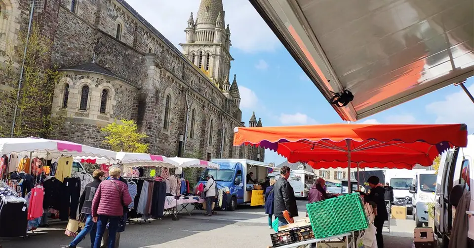 Marché du Centre à Melesse (35)