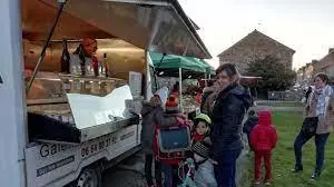Marché du Centre à Montreuil-sur-Ille (35)