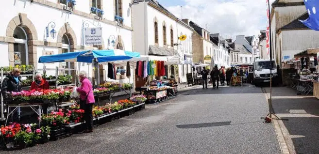 Marché du Centre à Étel (56)