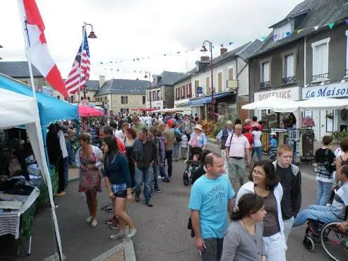 Marché du Centre à Chateau-Chinon (58)