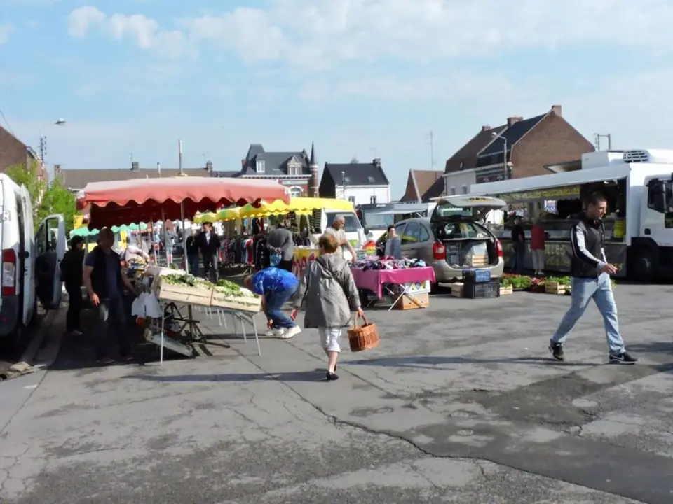 Marché du Centre à Aniche (59)