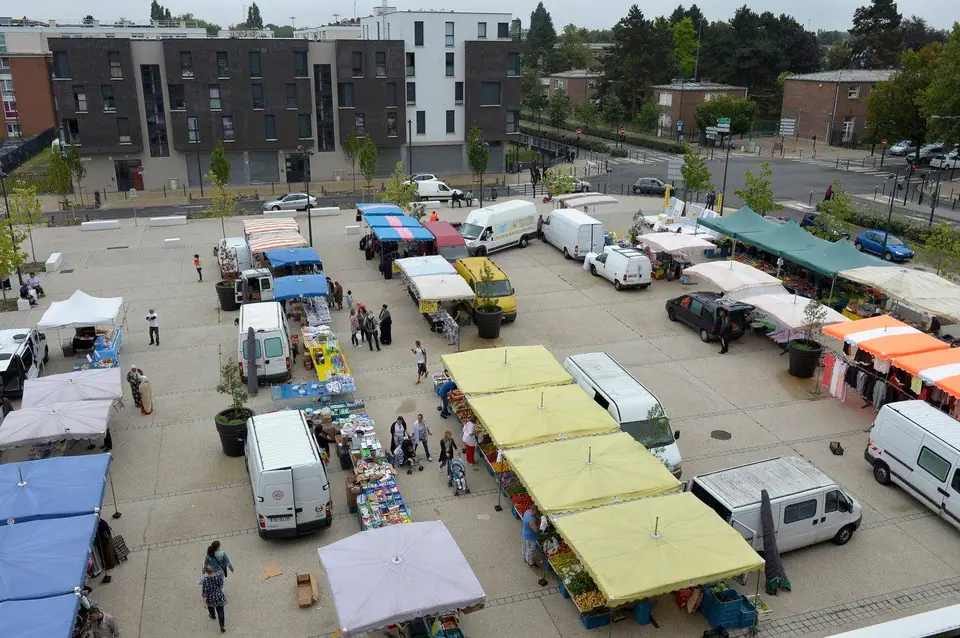 Marché Trois Ponts à Roubaix (59)