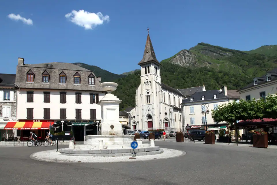 Marché du Centre à Laruns (64)