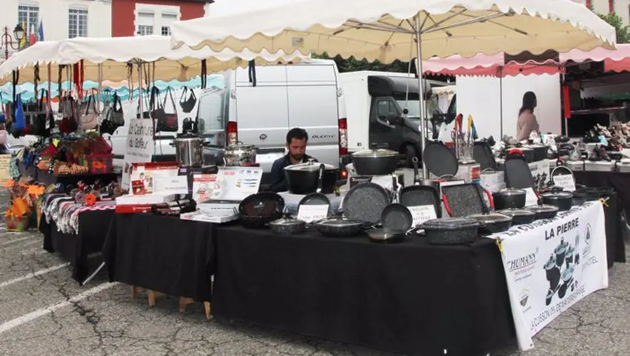 Marché du Centre à Pontacq (64)