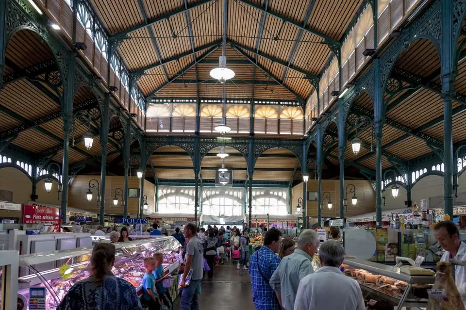 Marché des Halles à Lourdes (65)