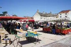 Marché du Centre à Sennecey-le-Grand (71)