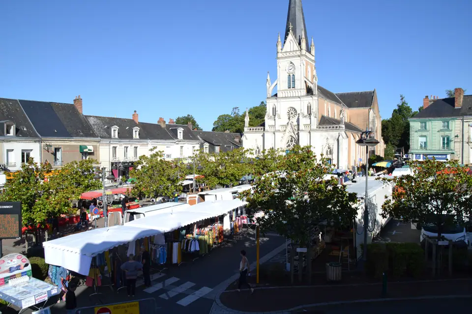 Marché du Centre à Écommoy (72)