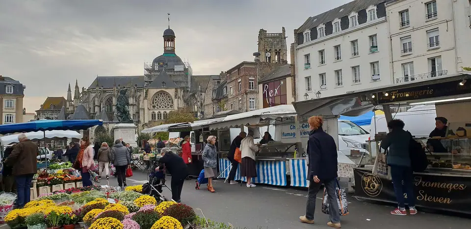Marché Nationale à Dieppe (76)