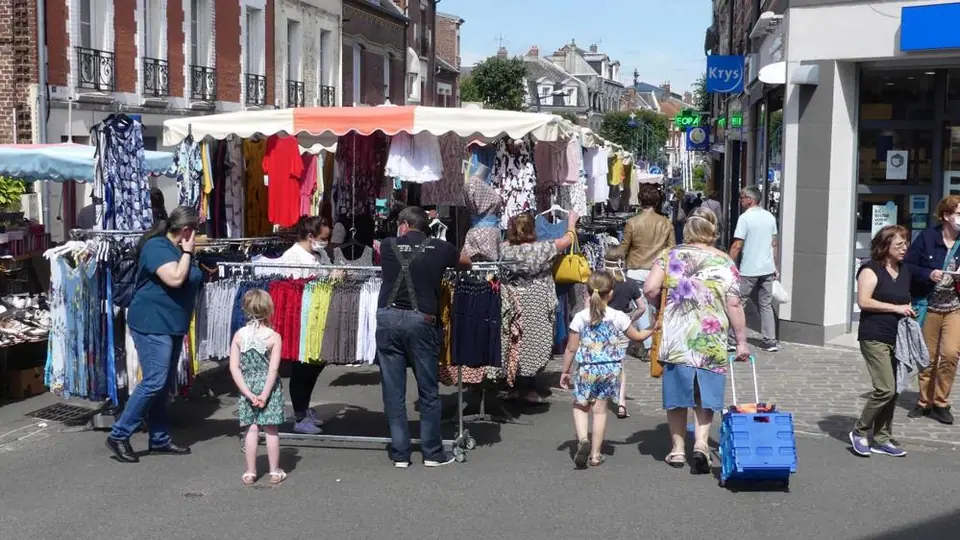 Marché de plein vent à Albert (80)