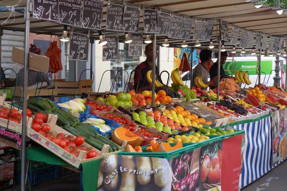 Marché du Centre à Caussade (82)