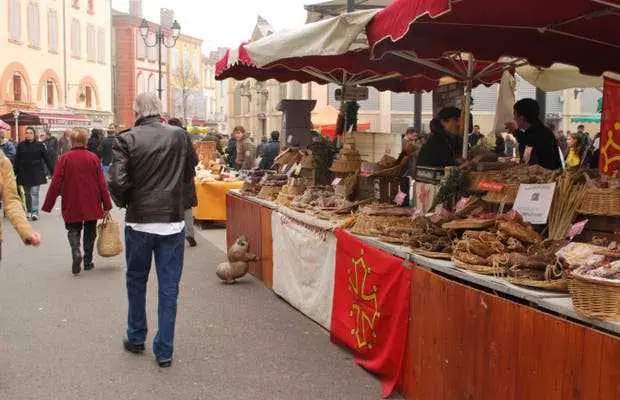 Marché du Centre à Moissac (82)