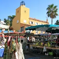 Marché des Issambres à Roquebrune S/ Argens (83)