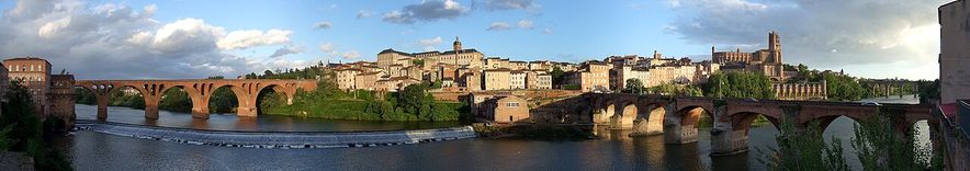 Albi et ses ponts sur le Tarn