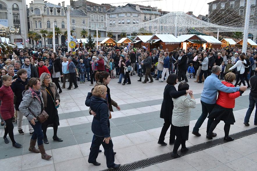Animations de Noël place Clemenceau à Pau