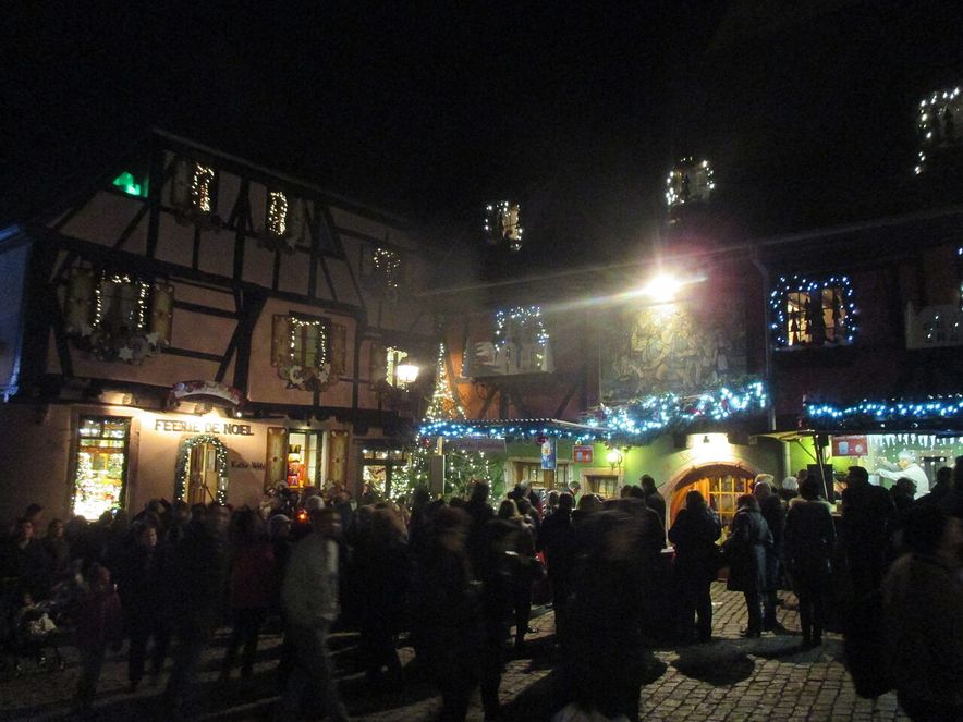 Le marché de Noël de Riquewihr, de nuit