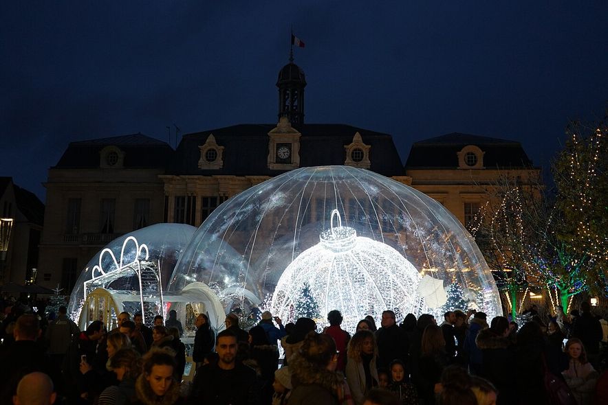 Animation de Noël à Troyes, de nuit
